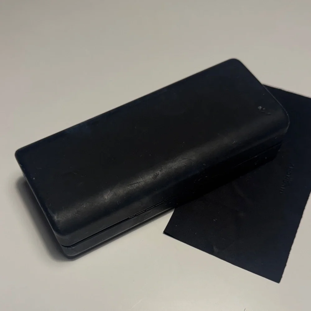 Givenchy GV 7187/F/S Black Oversized Sunglasses 62mm